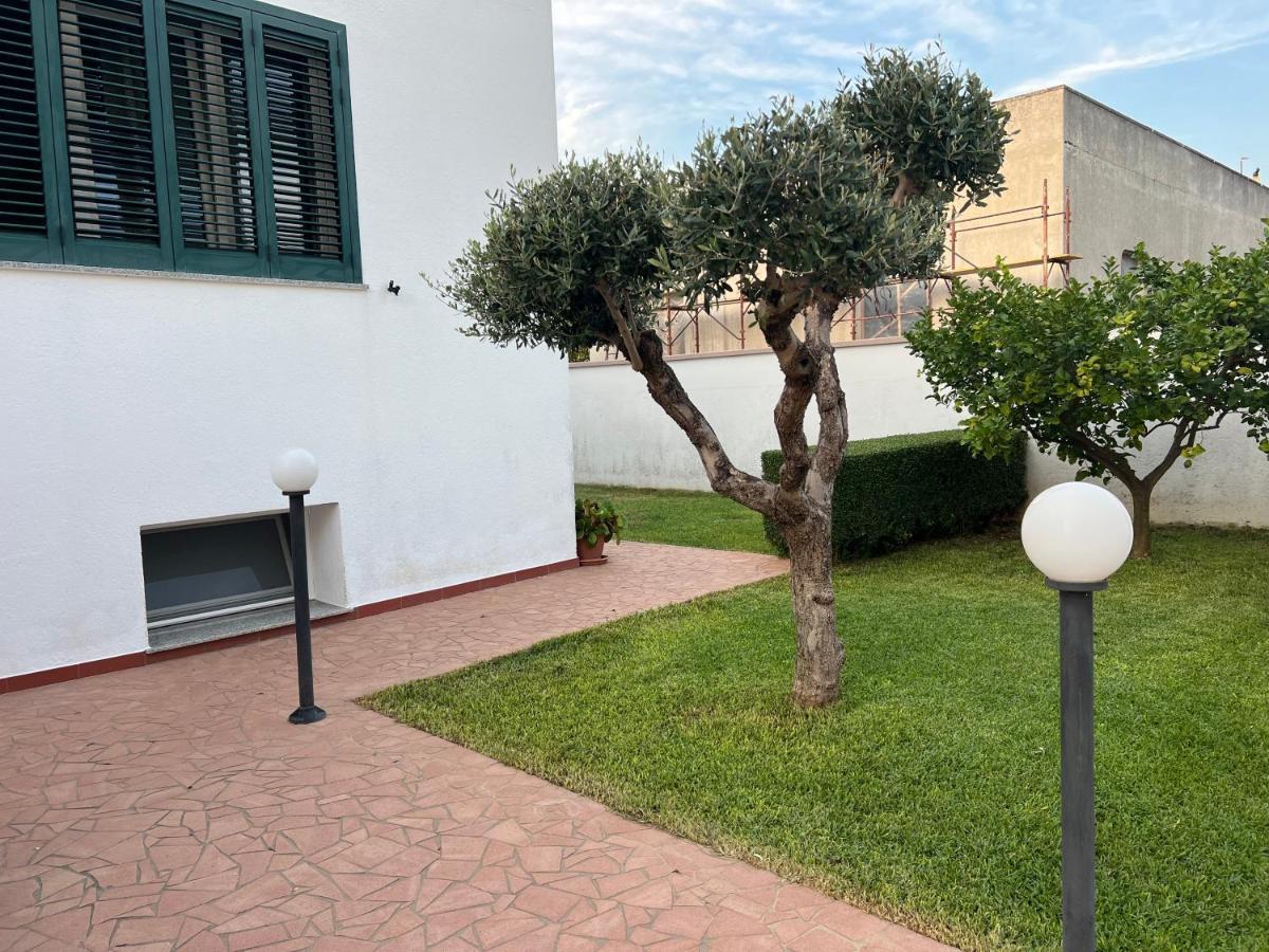 Tavernetta Open Space Apartman Specchia Kültér fotó