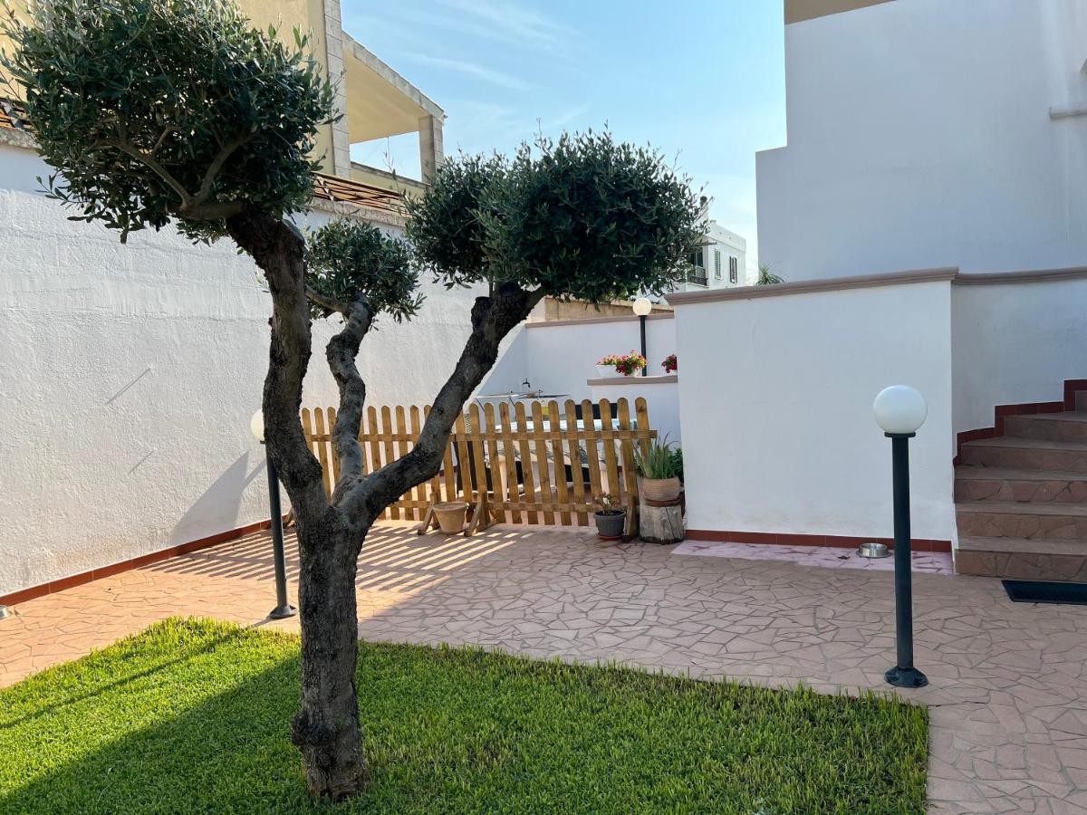 Tavernetta Open Space Apartman Specchia Kültér fotó